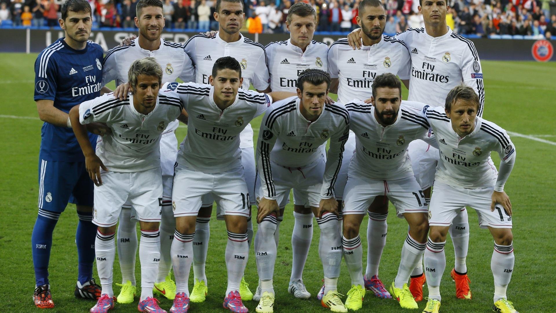 篮球运动成为多城市全民健身的重要组成部分，篮球运动对群众体育的作用